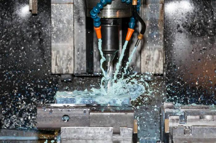 CURT Receiver Hitch Manufacturers Fabrication CURT Receiver Hitch Manufacturers Fabrication