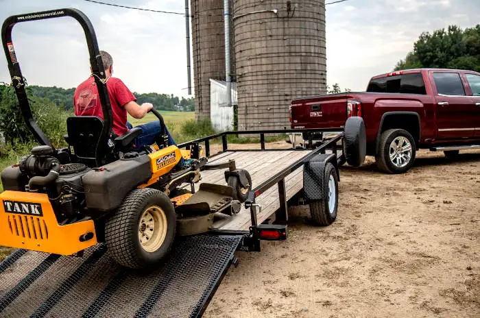 Loading Heavy Cargo onto Trailer